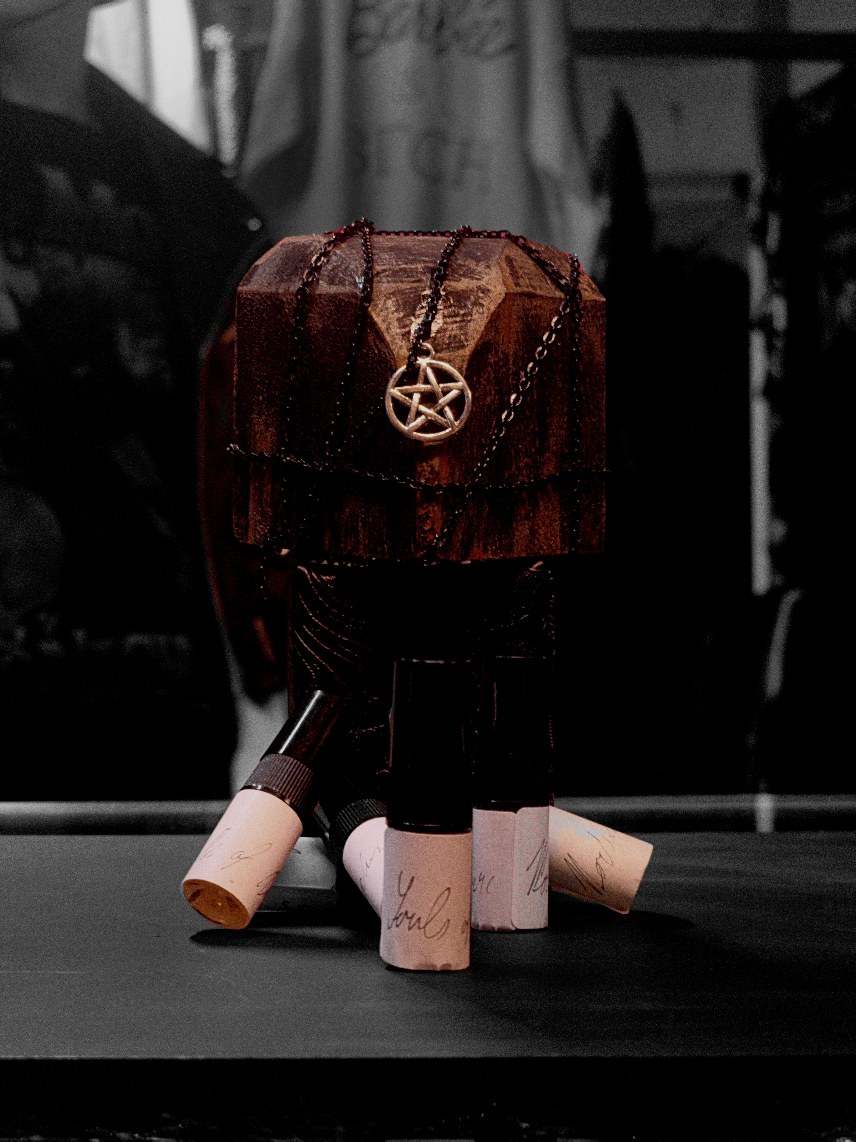 Pánsky parfém Benneviento 2ml "Souls of Anarchy"